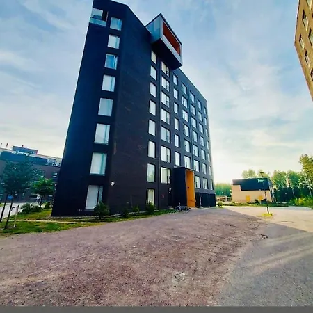 Cozy Studio Apartment 6 Mins By Train To Airport Vantaa Exterior foto